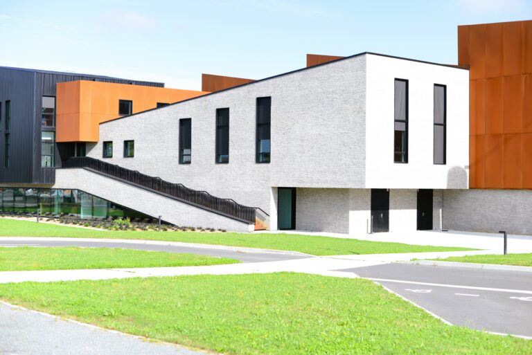 Sud Loire Isol Facade Isolation Exterieure Nantes 1 Photo De Couverture GH CLISSON 14 X