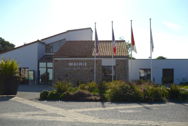 Sud Loire Isol Facade Isolation Exterieure Nantes 1 Photo De Couverture MAIRIE DE CUGAND 13